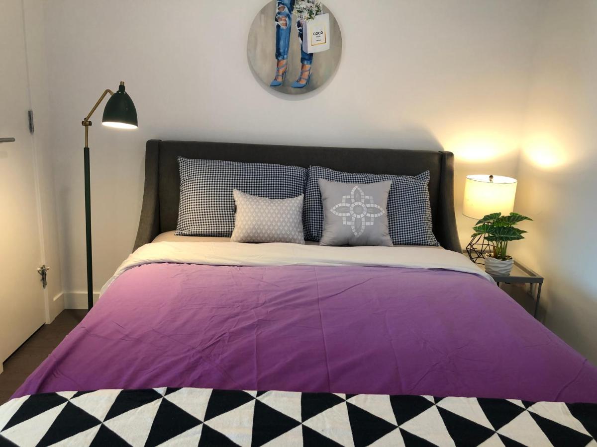 Metro Central Incredible Stylish & Cozy Burnaby Buitenkant foto